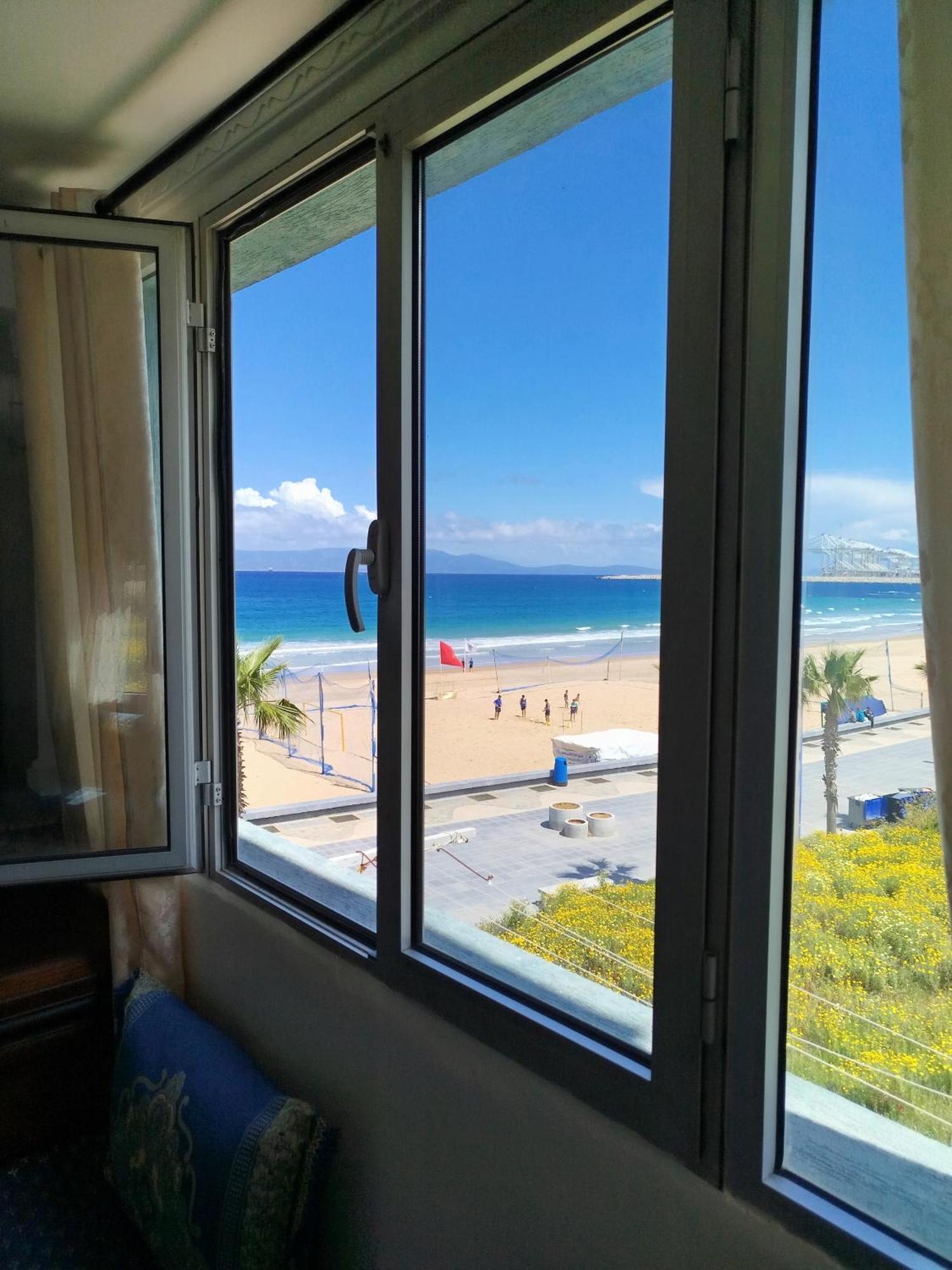 Apartment Corniche Ksar Sgher Ksar es-Seghir Esterno foto